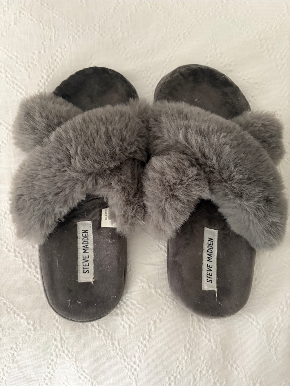 Steve Madden Gray Plush Cross-Band Slide Slippers